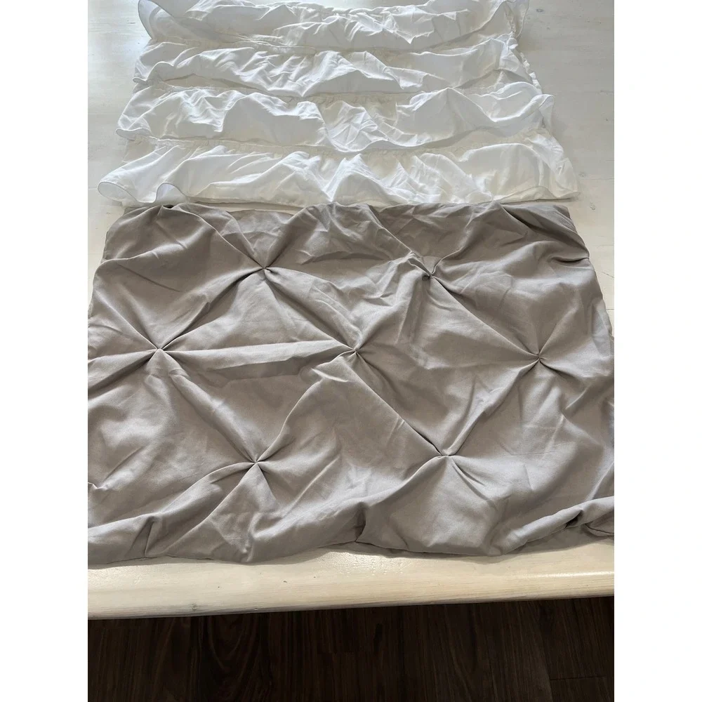 N/A two pillow